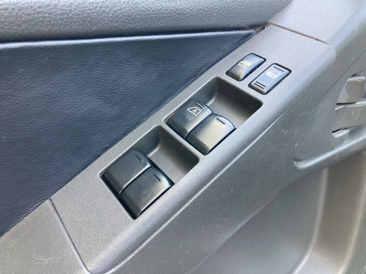 Frontier 2.5 XE 4X4 TURBO DIESEL CABINE DUPLA