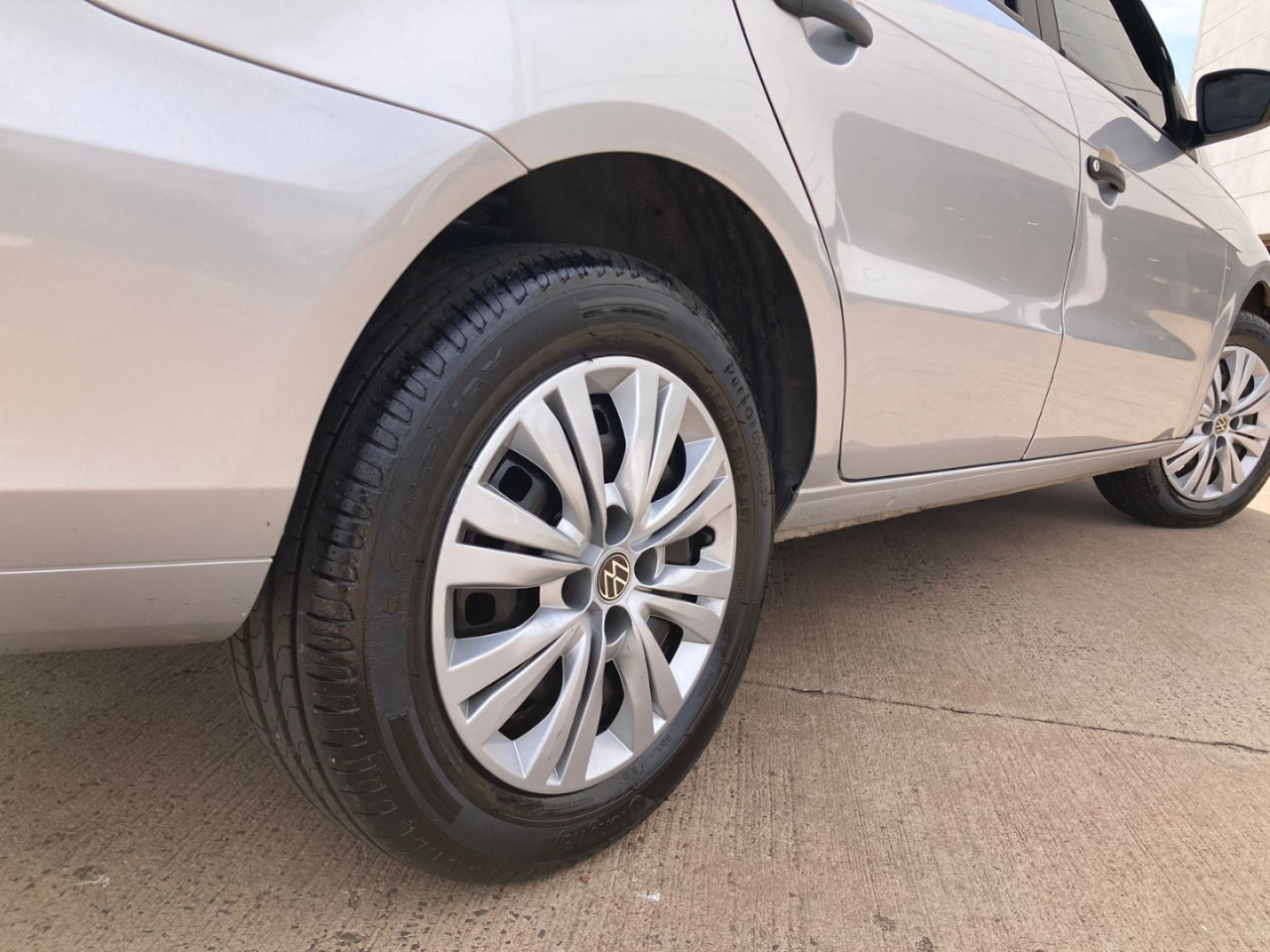 Voyage 1.6 4P FLEX AUTOMÁTICO