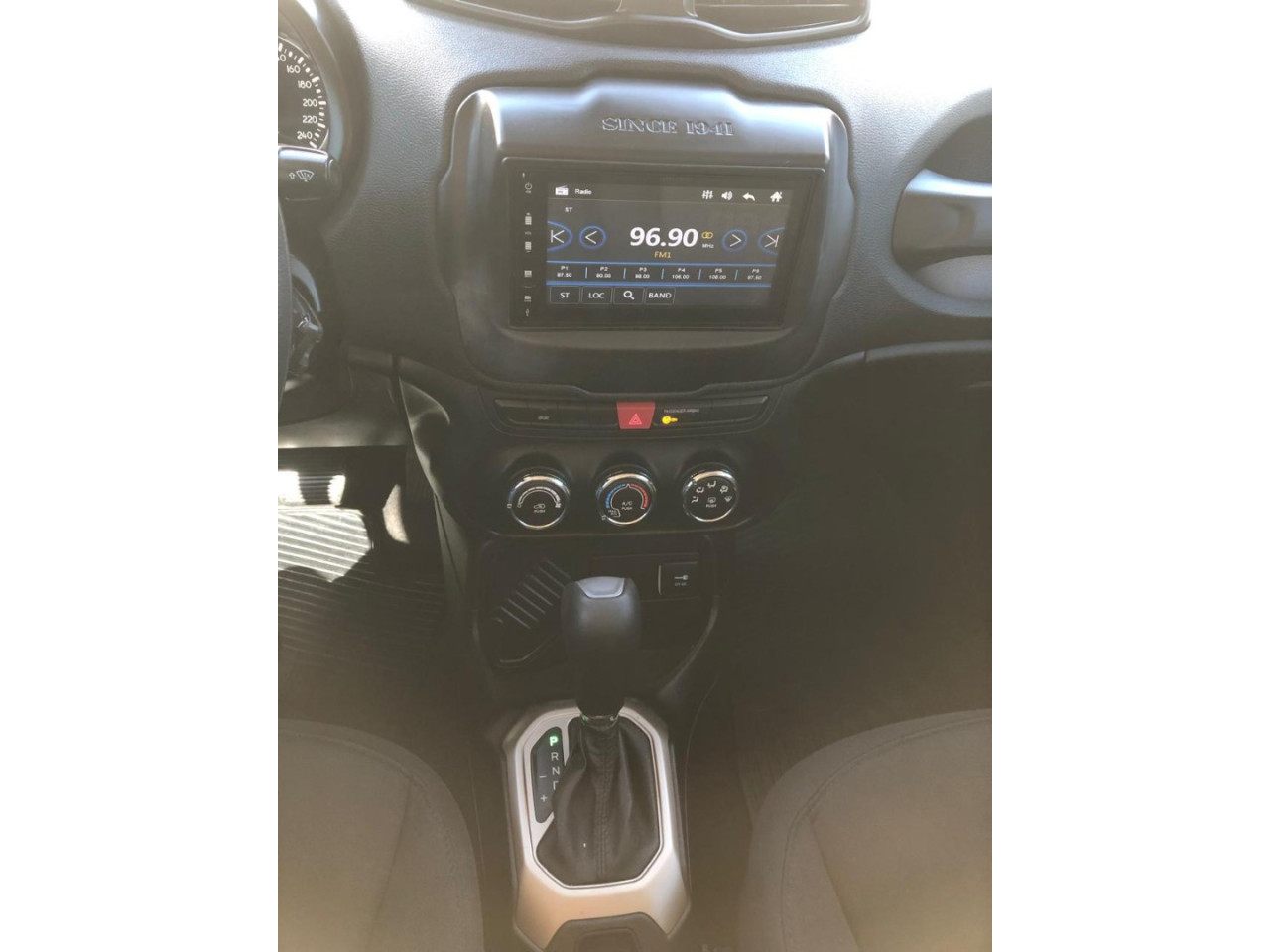 Renegade 1.8 16V 4P FLEX