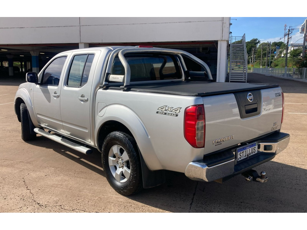 Frontier 2.5 XE 4X4 TURBO DIESEL CABINE DUPLA