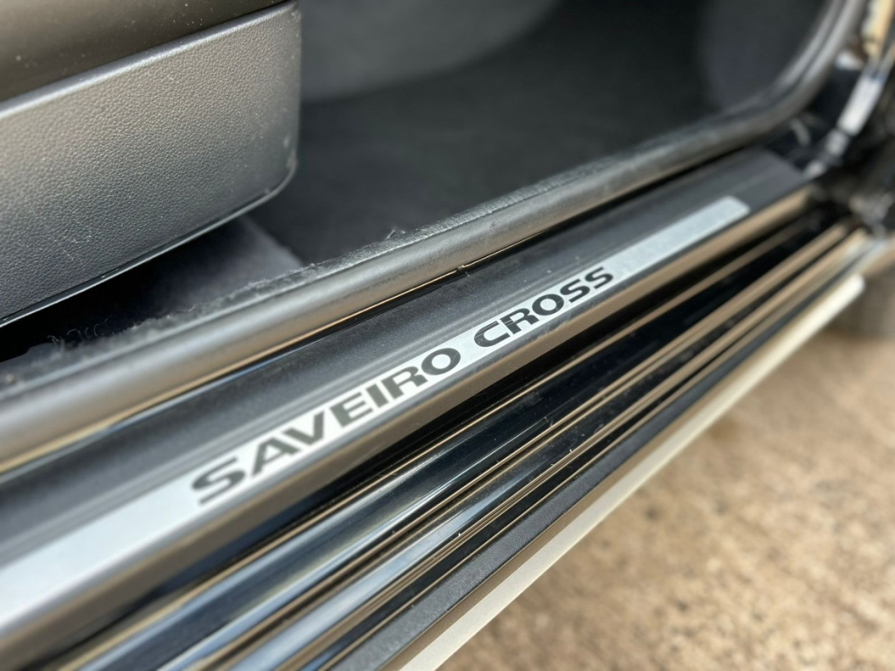 Saveiro 1.6 G6 CABINE DUPLA CROSS FLEX