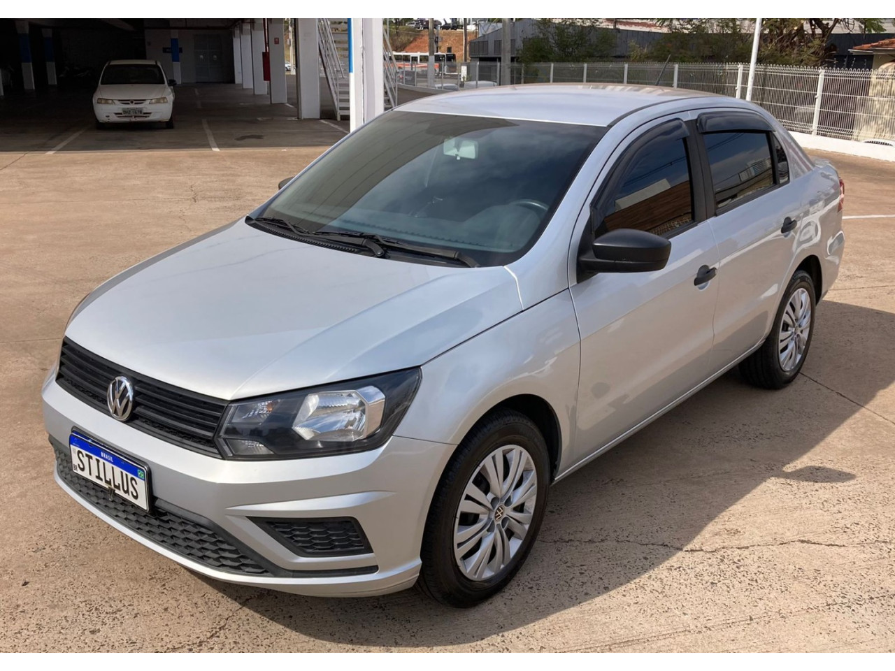 Voyage 1.6 4P FLEX AUTOMÁTICO