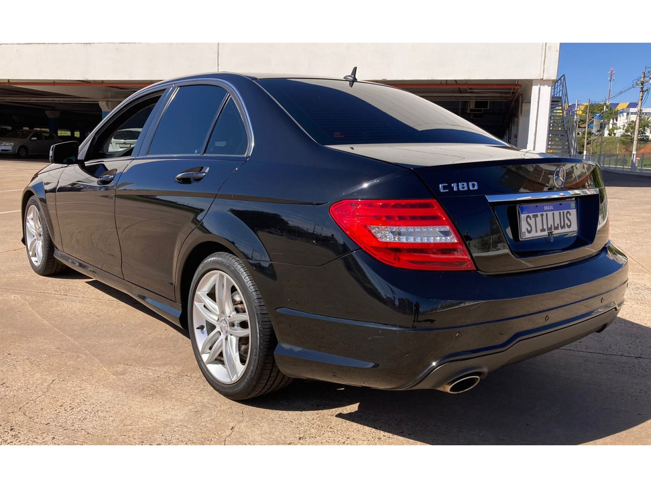 C 180 1.6 16V 4P CGI SPORT TURBO AUTOMÁTICO