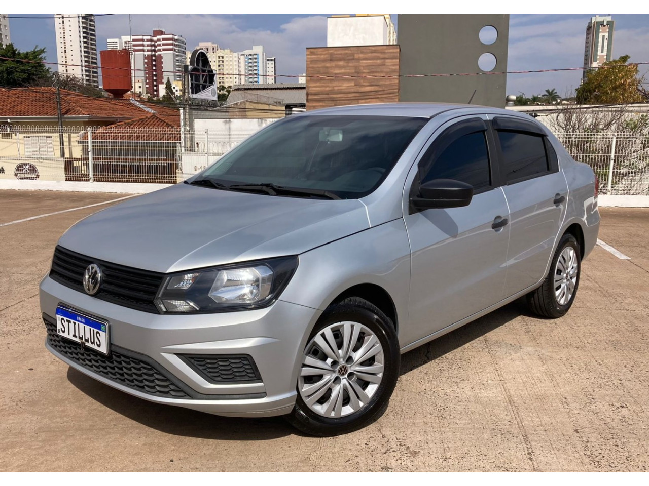 Voyage 1.6 4P FLEX AUTOMÁTICO