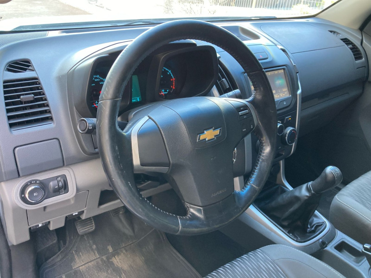 S10 2.4 CABINE DUPLA