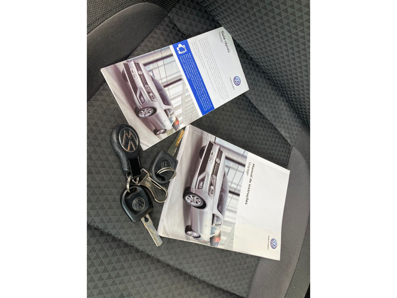 Voyage 1.6 4P FLEX AUTOMÁTICO