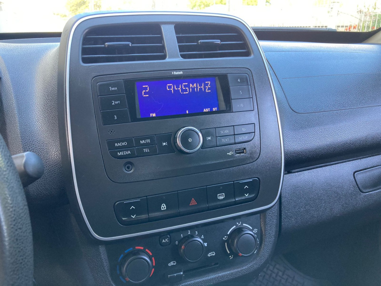 Kwid 1.0 12V 4P SCE FLEX ZEN