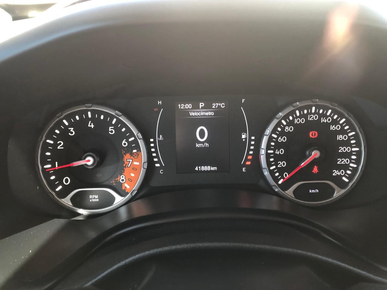 Renegade 1.8 16V 4P FLEX