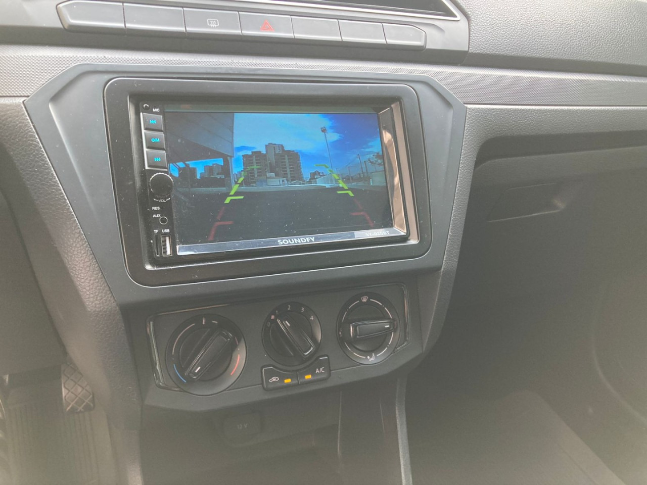 Voyage 1.6 4P FLEX AUTOMÁTICO