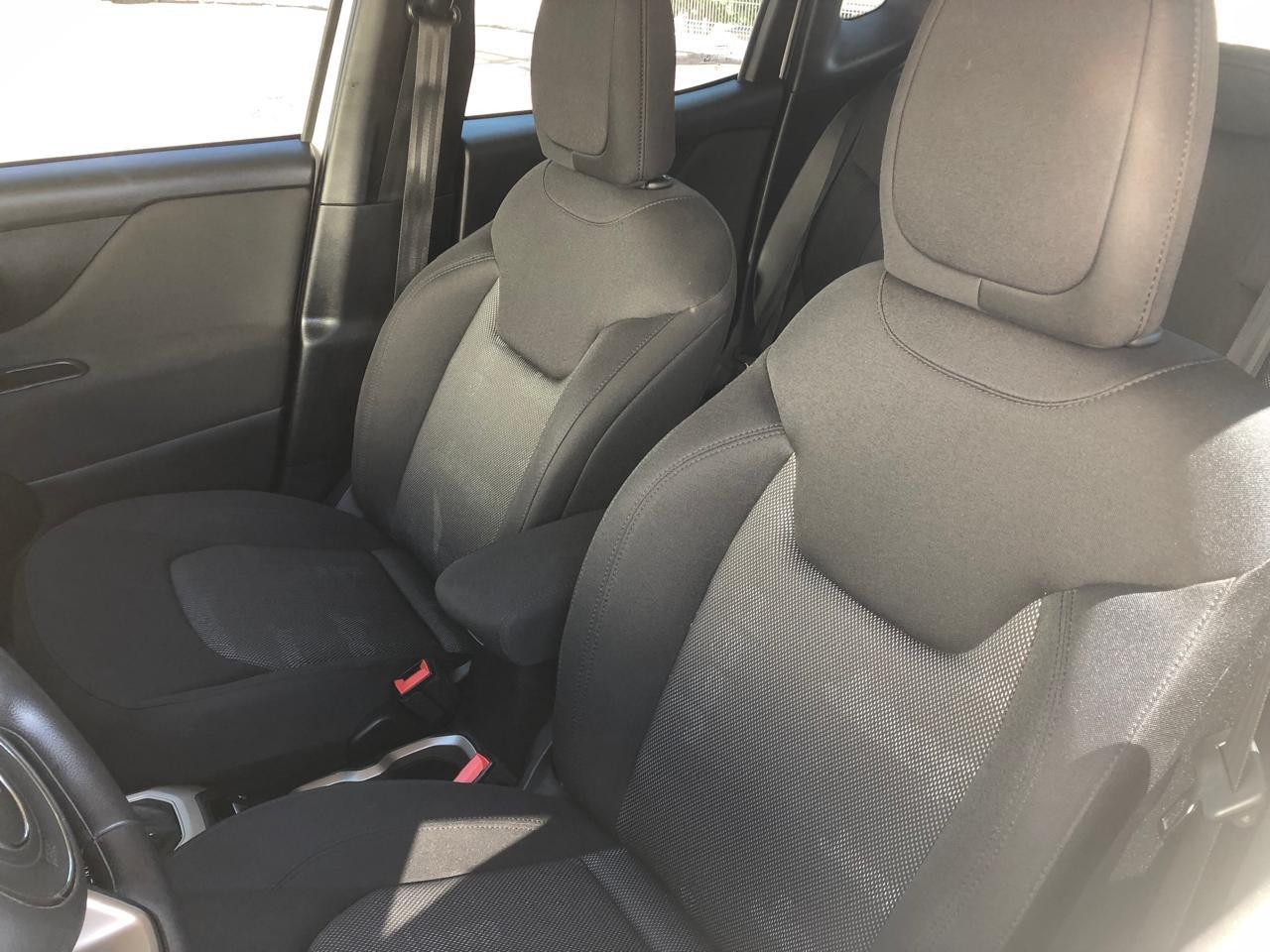 Renegade 1.8 16V 4P FLEX