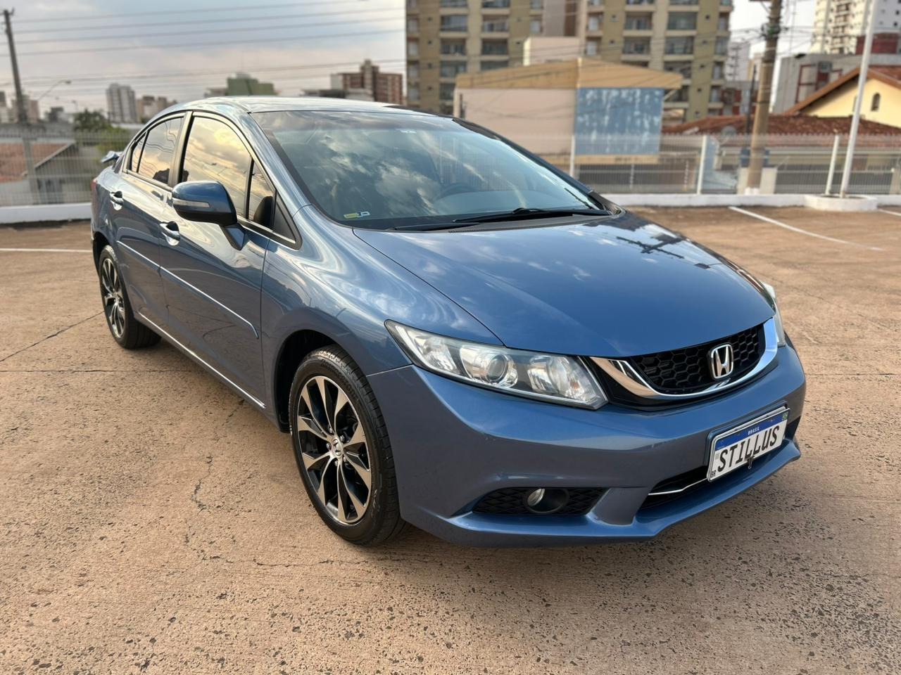 Civic 2.0 16V 4P FLEX LXR AUTOMÁTICO