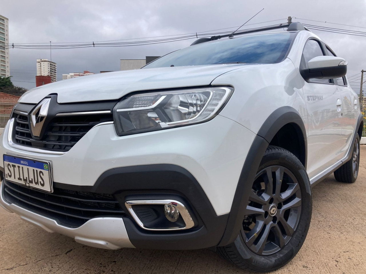 Sandero 1.6 16V 4P FLEX STEPWAY AUTOMÁTICO