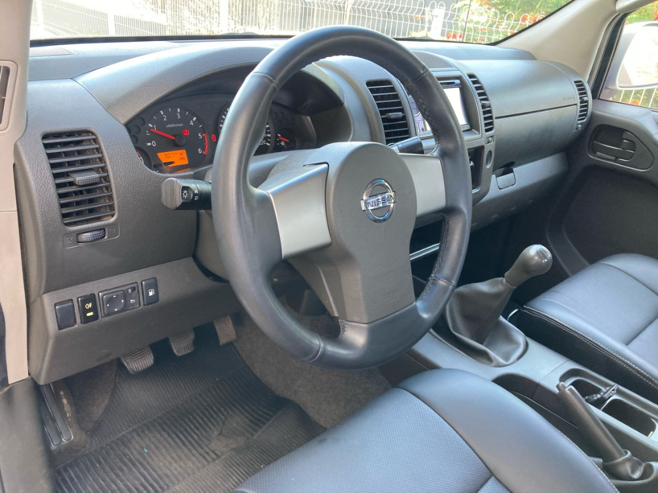 Frontier 2.5 XE 4X4 TURBO DIESEL CABINE DUPLA