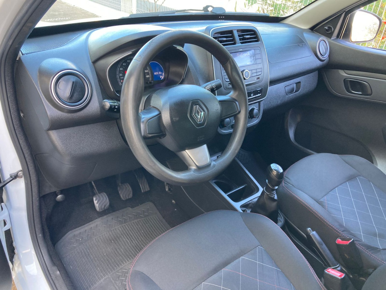 Kwid 1.0 12V 4P SCE FLEX ZEN