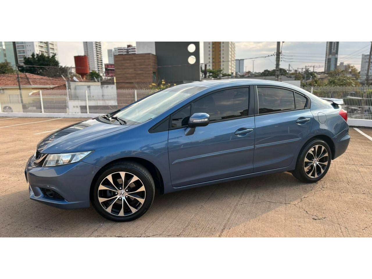 Civic 2.0 16V 4P FLEX LXR AUTOMÁTICO