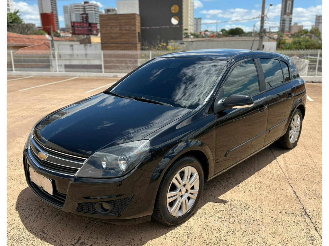 Vectra Hatch 2.0 4P FLEX GT