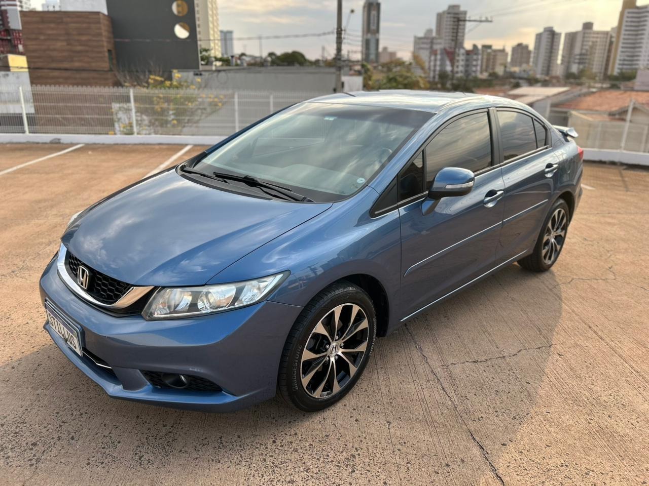 Civic 2.0 16V 4P FLEX LXR AUTOMÁTICO