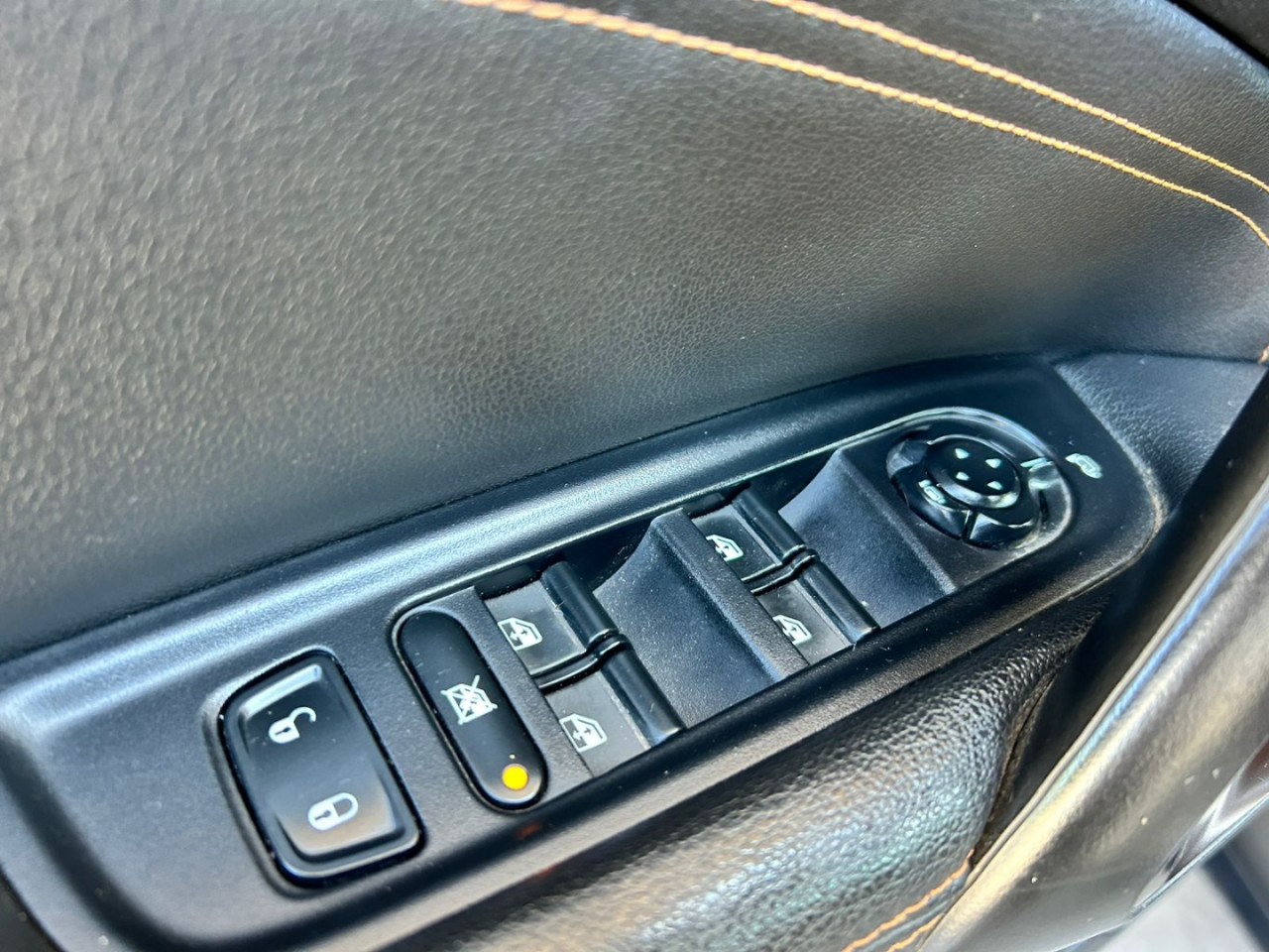 Toro 2.0 16V 4P VOLCANO 4WD TURBO DIESEL AUTOMÁTICO