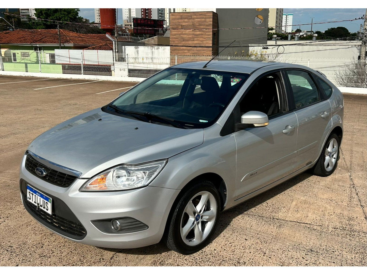 Focus Hatch 1.6 4P GLX