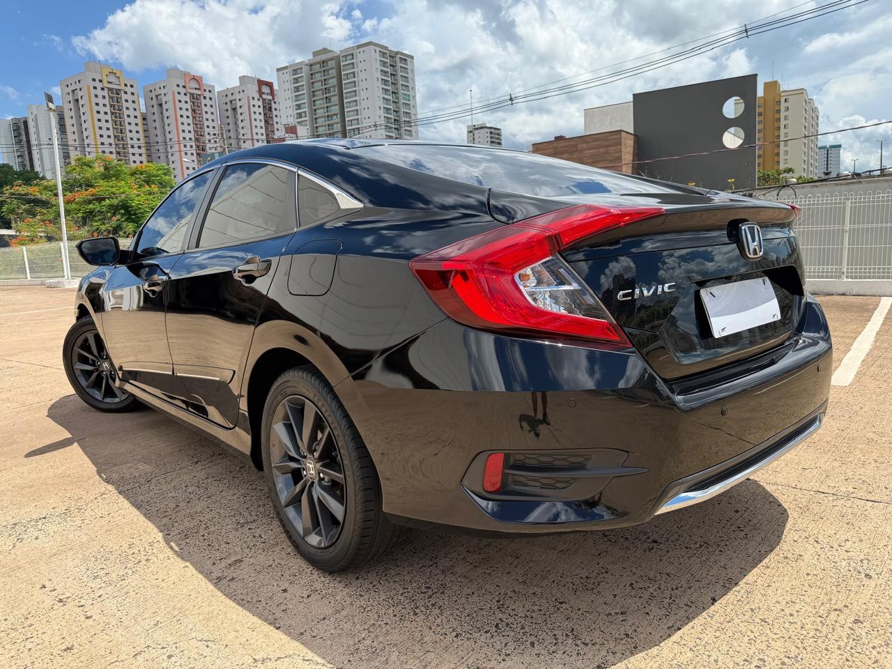 Civic 2.0 16V 4P FLEX LX AUTOMÁTICO