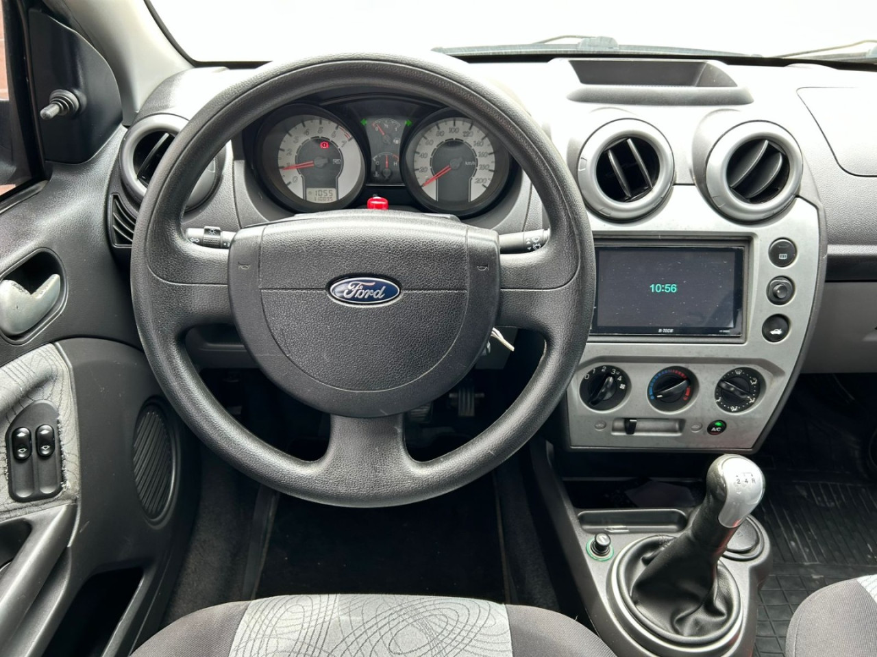 Fiesta Sedan 1.6 4P FLEX