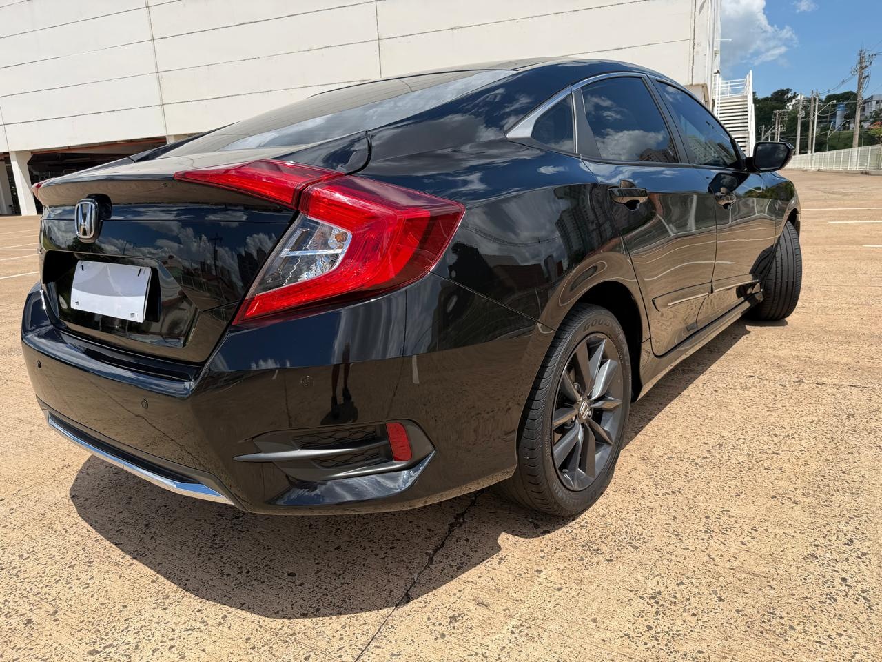 Civic 2.0 16V 4P FLEX LX AUTOMÁTICO