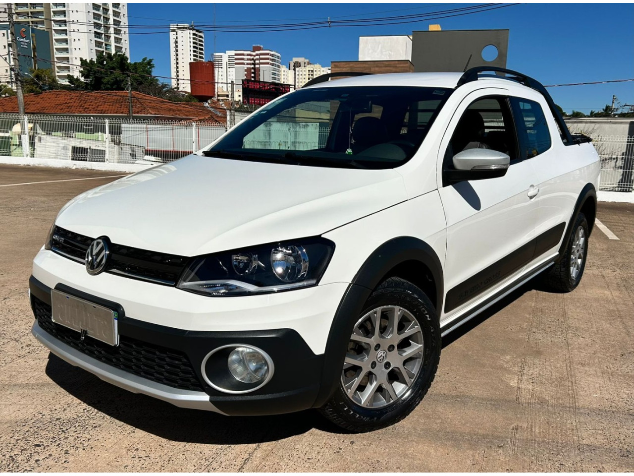 Saveiro 1.6 16V G6 CROSS CABINE DUPLA FLEX