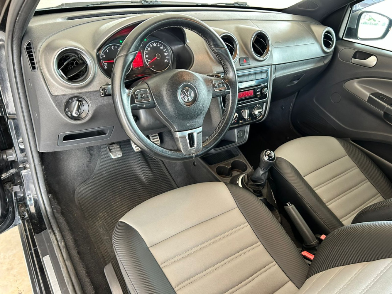 Saveiro 1.6 G6 CABINE DUPLA CROSS FLEX