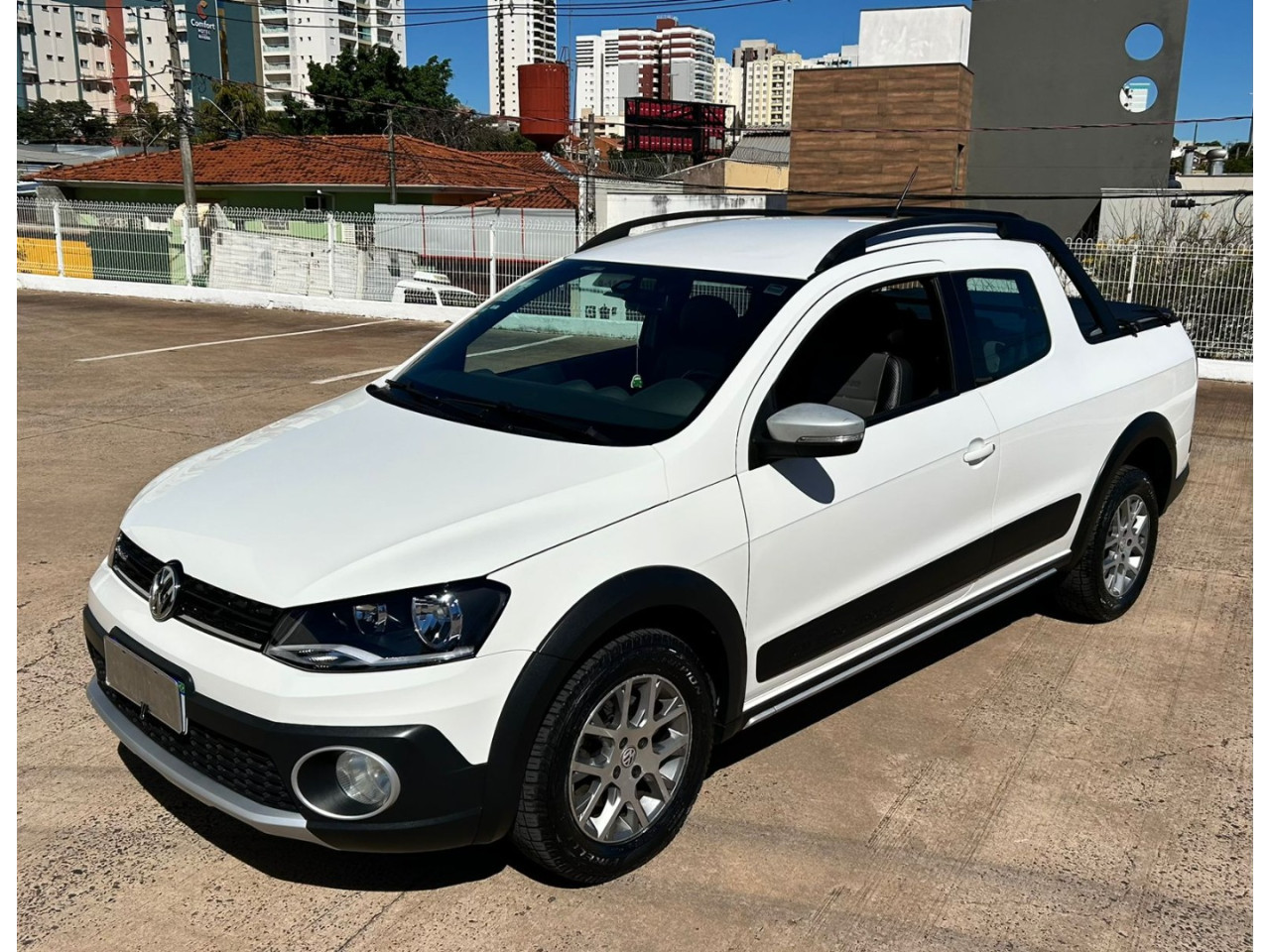 Saveiro 1.6 16V G6 CROSS CABINE DUPLA FLEX