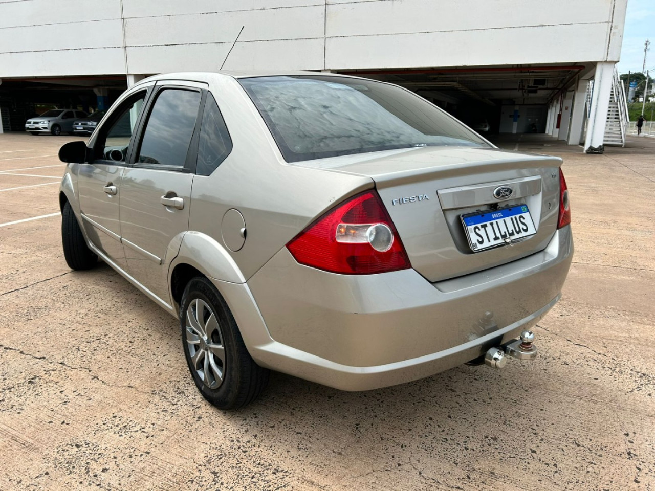 Fiesta Sedan 1.6 4P FLEX