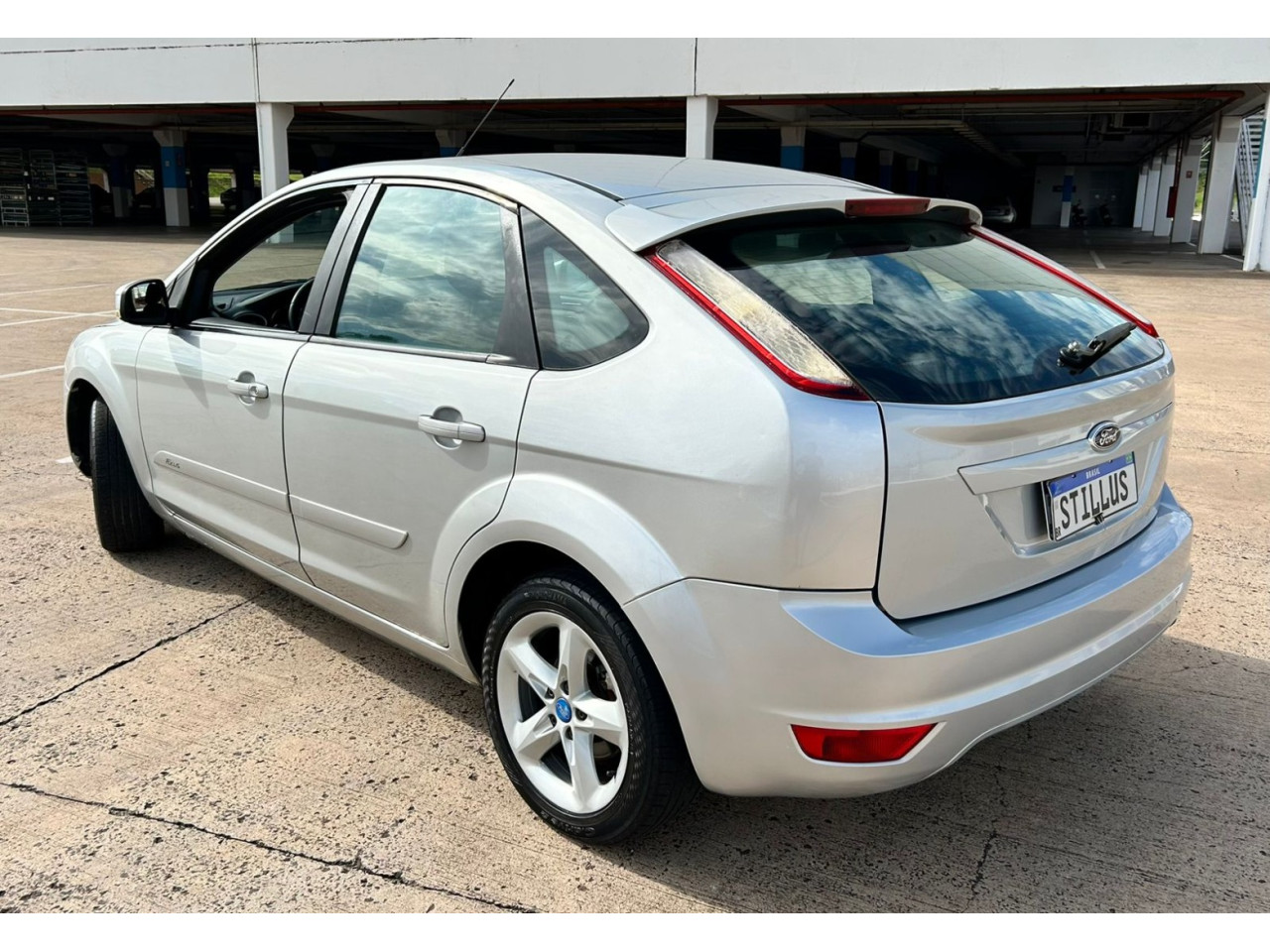Focus Hatch 1.6 4P GLX