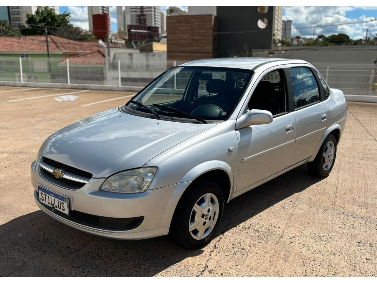 Classic Sedan 1.0 4P VHCE FLEX LS