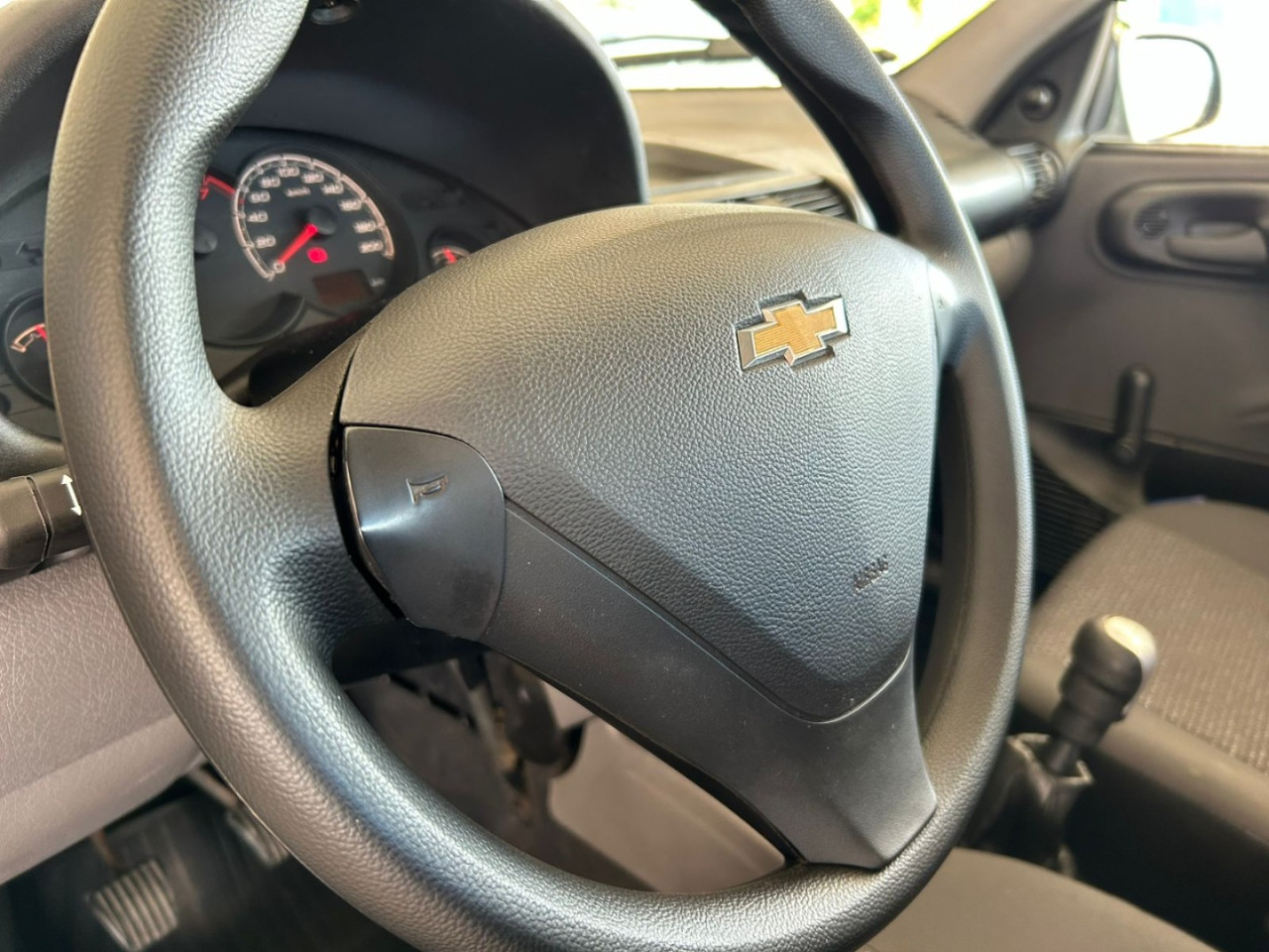 Classic Sedan 1.0 4P VHCE FLEX LS