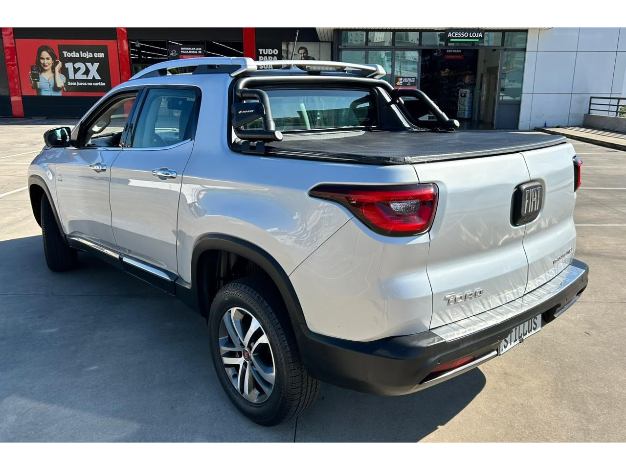 Toro 2.0 16V 4P VOLCANO 4WD TURBO DIESEL AUTOMÁTICO