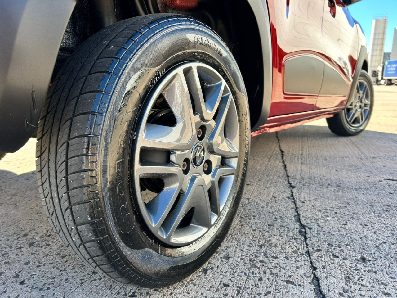 Kwid 1.0 12V 4P SCE FLEX ZEN