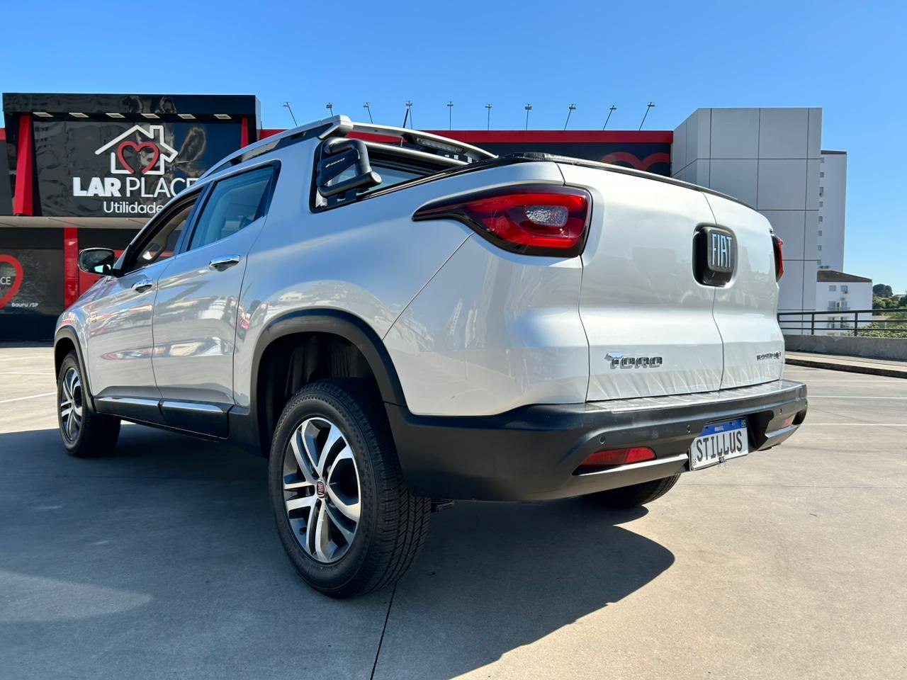 Toro 2.0 16V 4P VOLCANO 4WD TURBO DIESEL AUTOMÁTICO