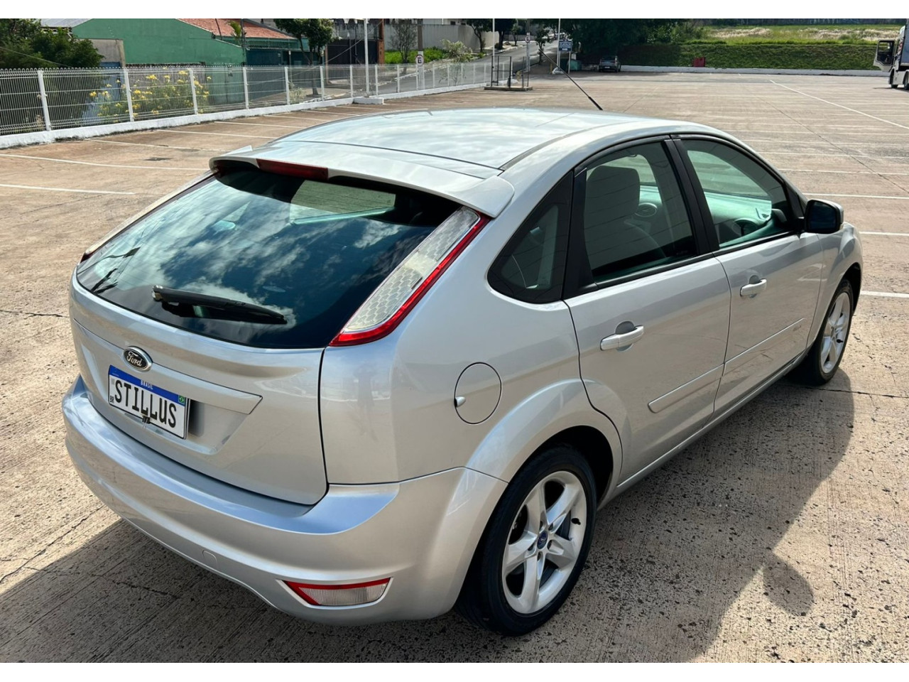 Focus Hatch 1.6 4P GLX