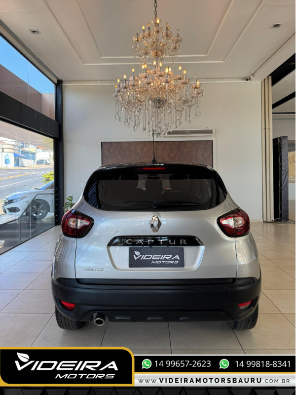 Captur 1.6 16V 4P FLEX SCE LIFE X-TRONIC CVT