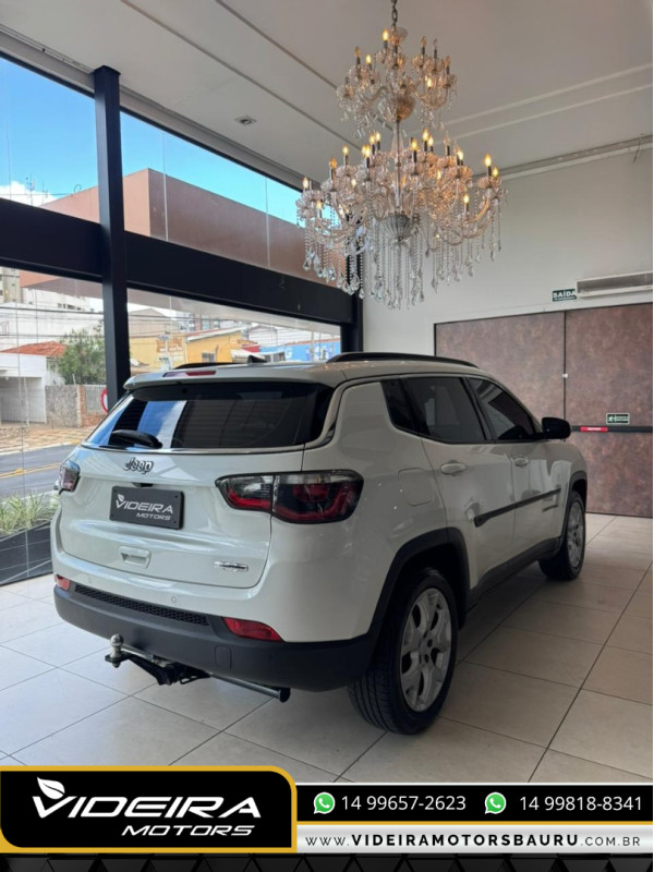 Compass 2.0 16V 4P LONGITUDE FLEX AUTOMÁTICO