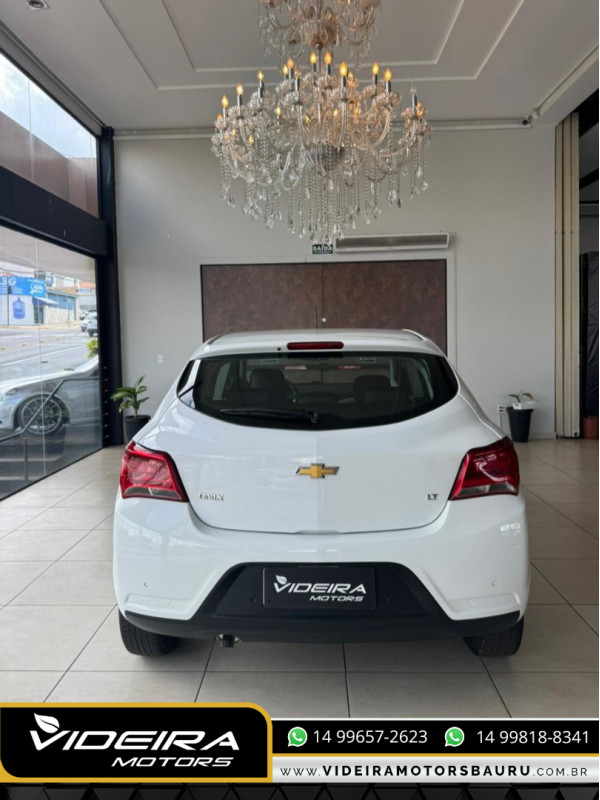 Onix Hatch 1.4 4P FLEX LT