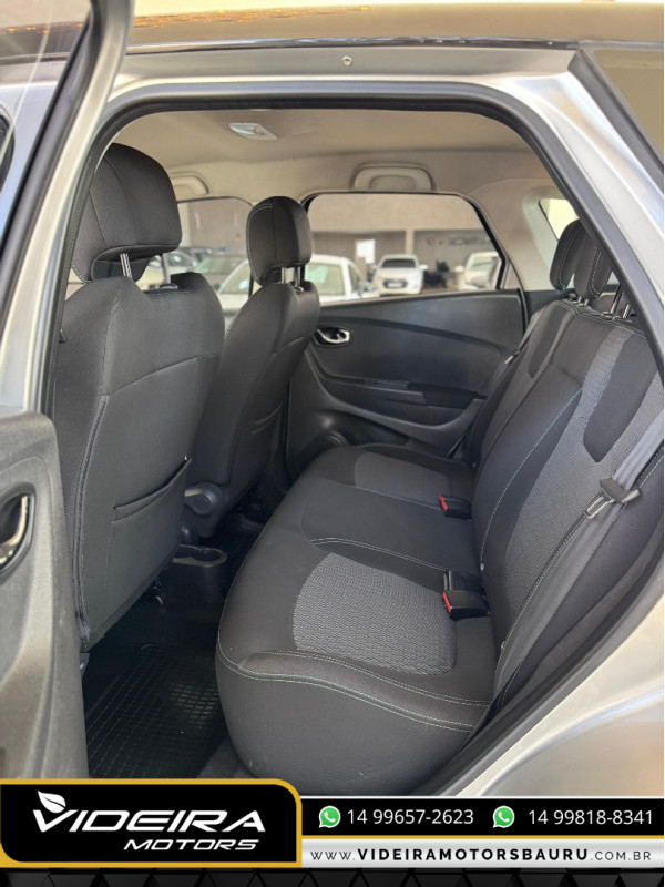 Captur 1.6 16V 4P FLEX SCE LIFE X-TRONIC CVT