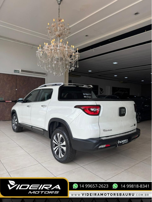 Toro 2.0 16V 4P VOLCANO 4WD TURBO DIESEL AUTOMÁTICO