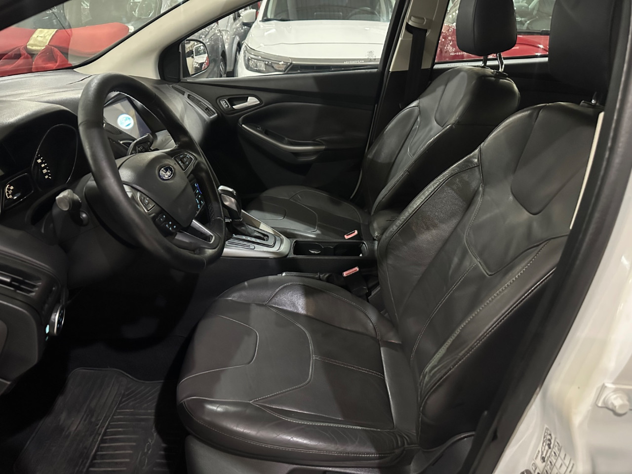 Focus Sedan 2.0 16V 4P FLEX SE POWERSHIFT AUTOMÁTICO