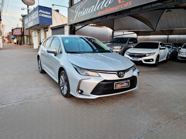 Corolla Hatch 2.0 16V 4P FLEX XEI DIRECT SHIFT AUTOMÁTICO CVT