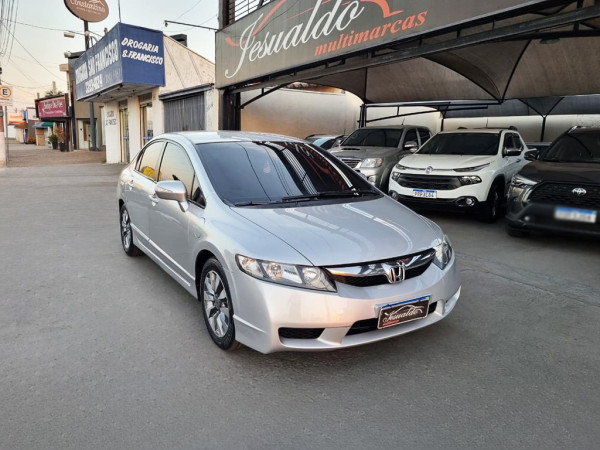 Civic 1.8 16V 4P FLEX LXL AUTOMÁTICO