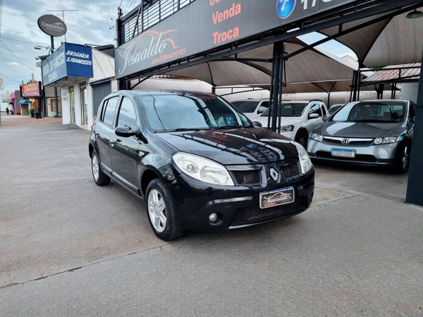 Sandero 1.6 16V 4P FLEX PRIVILEGE