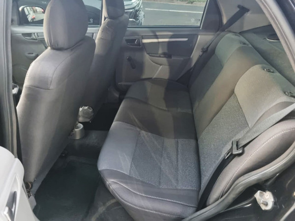 CHEVROLET Prisma 1.4 4P LT FLEX