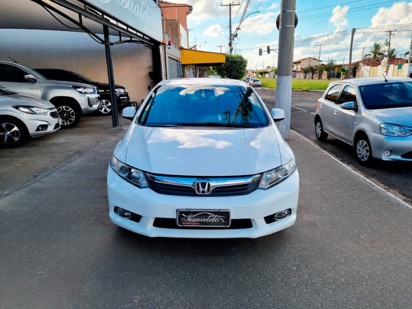 HONDA Civic 1.8 16V 4P FLEX LXS