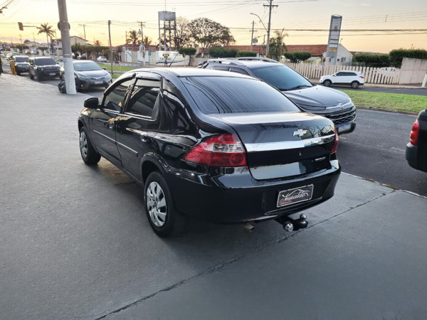 CHEVROLET Prisma 1.4 4P LT FLEX