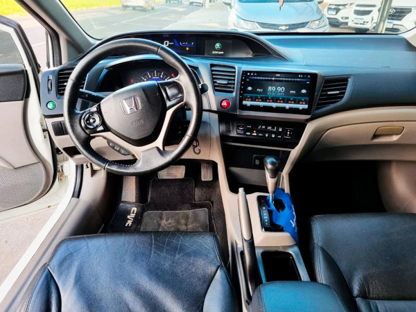 HONDA Civic 1.8 16V 4P FLEX LXS